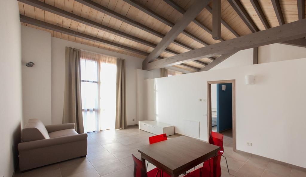 Agriturismo Mascudiera Fiorenzuola dʼArda Δωμάτιο φωτογραφία