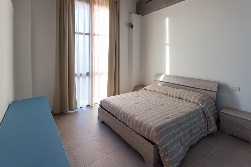 Agriturismo Mascudiera Fiorenzuola dʼArda Δωμάτιο φωτογραφία