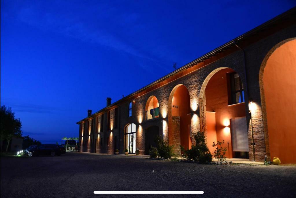 Agriturismo Mascudiera Fiorenzuola dʼArda Εξωτερικό φωτογραφία